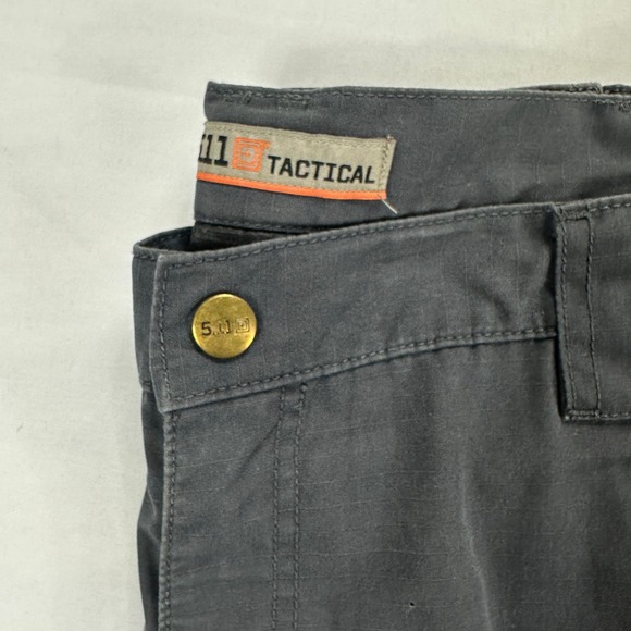 5.11 Tactical Men's‎ Cargo Pants Charcoal Gray Size 36 - Picture 12 of 14